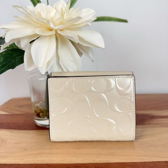 NWT COACH SMALL MORGAN WALLET IN SIGNATURE LEATHER - Picture 3 of 7